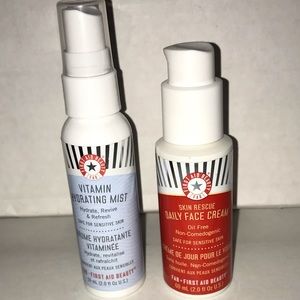 First Aid Beauty Bundle Face Cream+Hydrating Mist